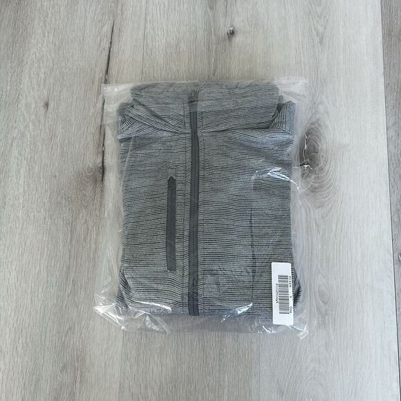 Port Authority Digi Stripe Fleece Jacket Grey S NWT IN PACKAGE - Picture 6 of 7